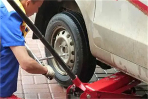 西田各庄附近拖车24小时服务热线电话