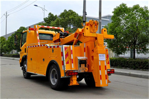 西田各庄高速路拖车费