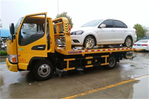西田各庄附近拖车救援24小时服务热线